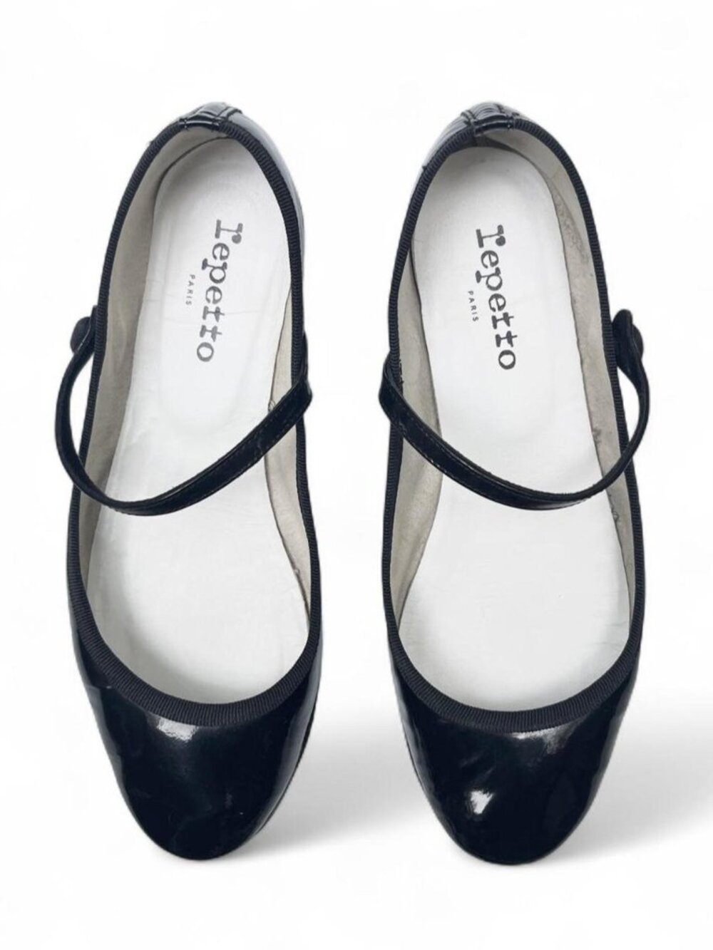 Repetto Lio Patent Leather Mary Janes in "Noir" - Size 38 EU/7 US